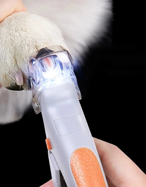 Load image into Gallery viewer, Pet Nail Clippers with Magnifying Function and LED Light Effective Pet Nail Trimming Cat and Dog Foot Cleaning and Care Tools
